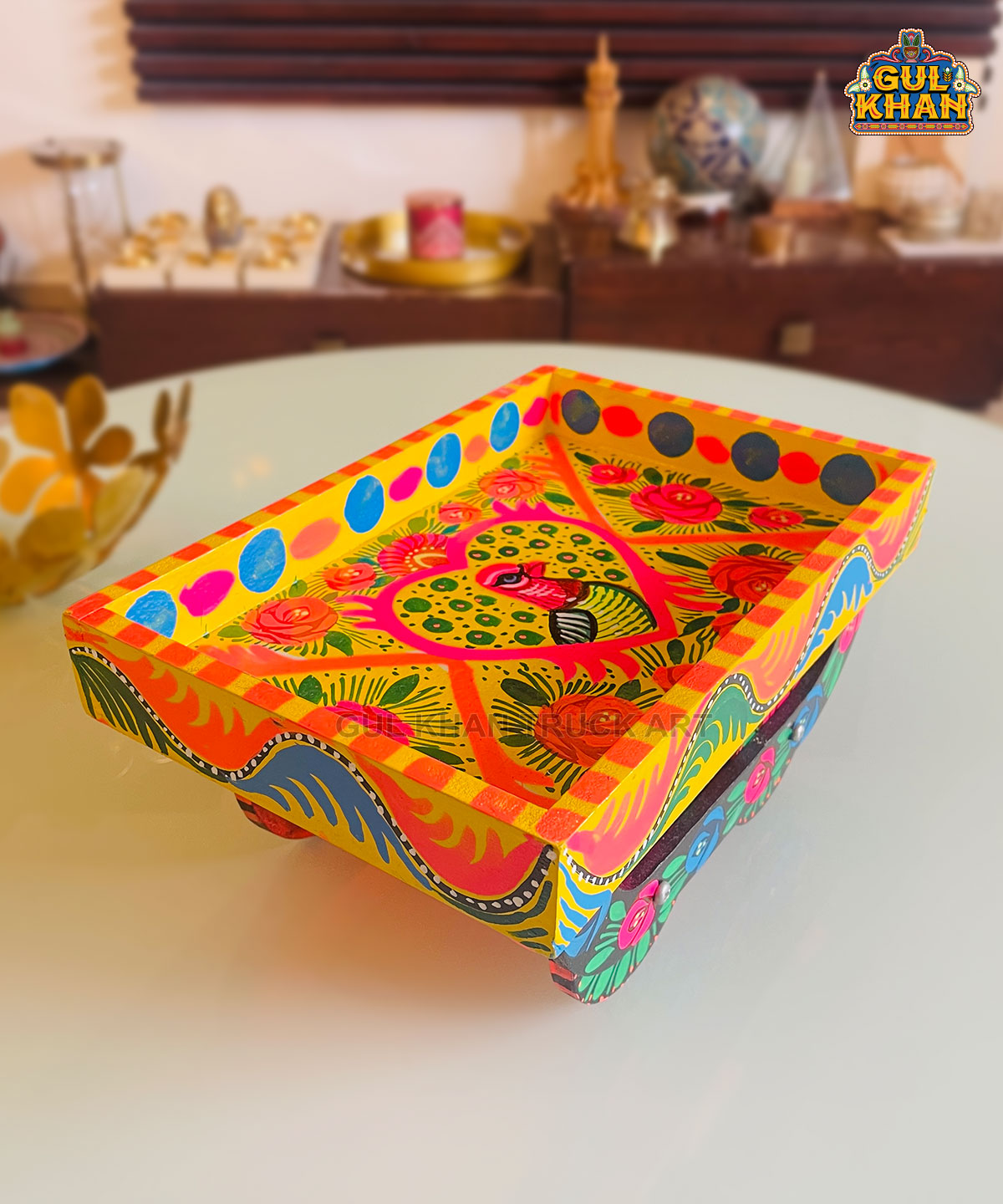 Tray with moving Wheels 015