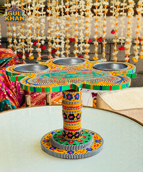 Multicolor Truck Art Star Revolving Tray