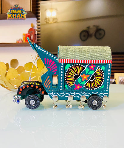 15_1 - Gul Khan Truck Art