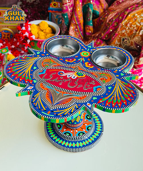 Purple & Red Truck Art Star Revolving Tray