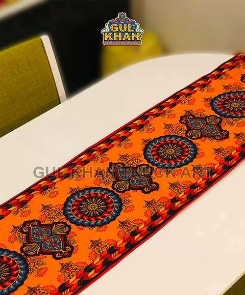 Table Runner Design 0013