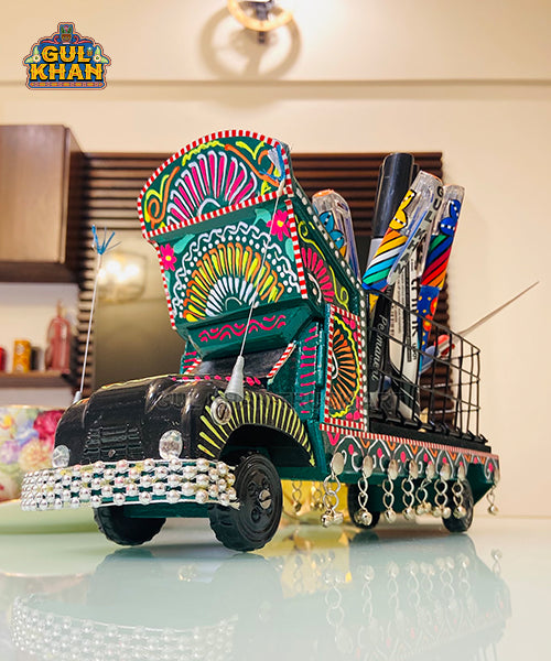 Food & Stationery Truck Design 0004