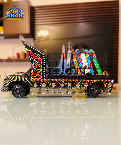 27 - Gul Khan Truck Art