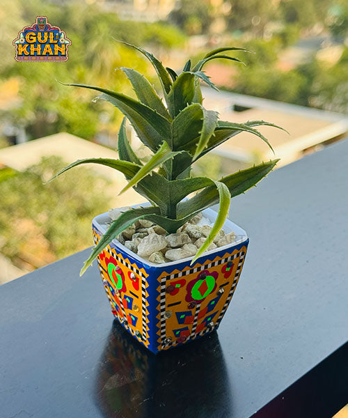 Indoor Flower Pot Design 04 (Chamakpatti Handmade)