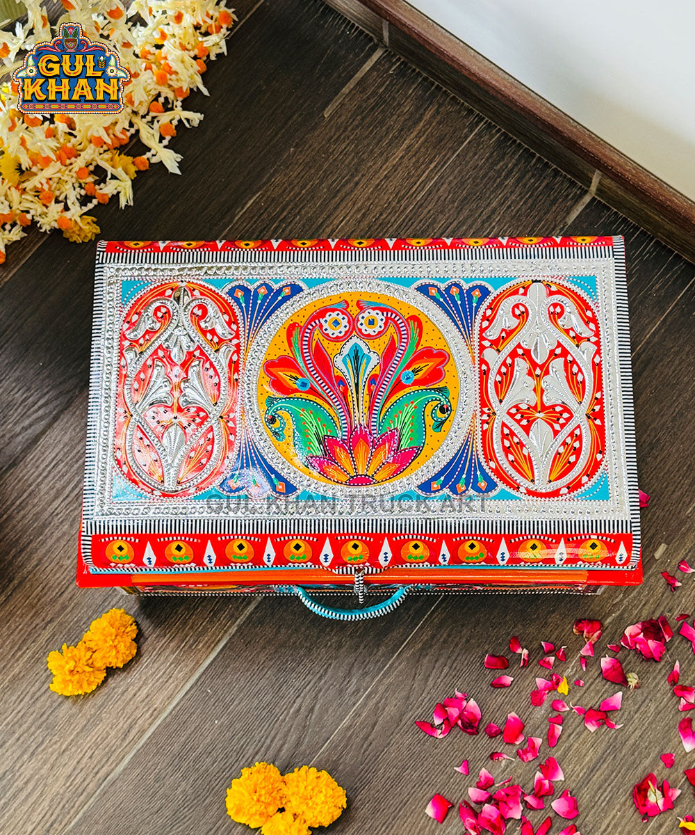 4-7 - Gul Khan Truck Art