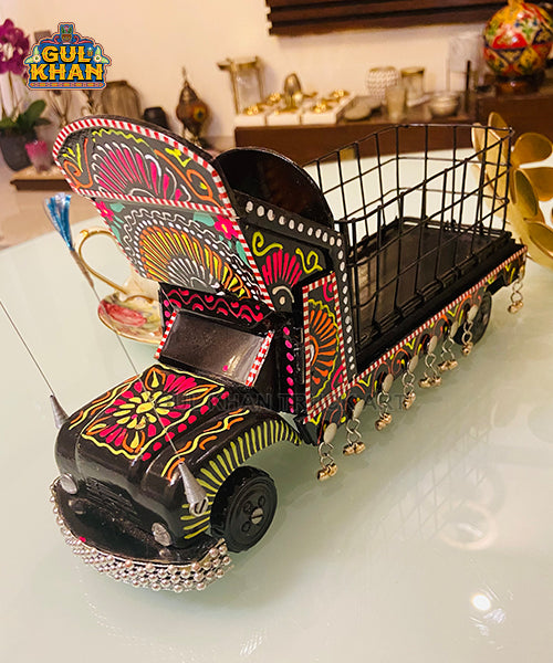 77 - Gul Khan Truck Art