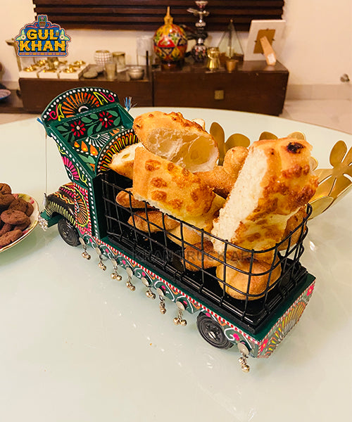 Food & Stationery Truck Design 0004