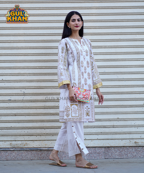 Handmade Clutch 1004