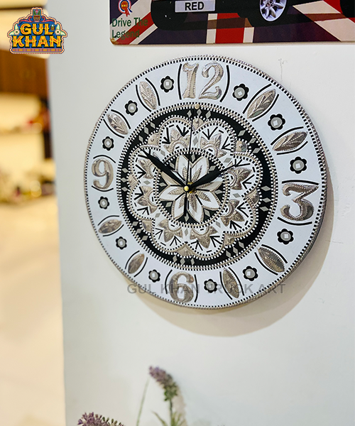 ClockDesign003 - Gul Khan Truck Art