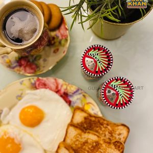 Truck Art Salt and Pepper Shaker 04