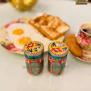 Truck Art Salt and Pepper Shaker 02